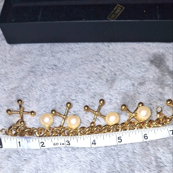 Kirk's Folly Vintage Bracelet - Picture 5 of 6